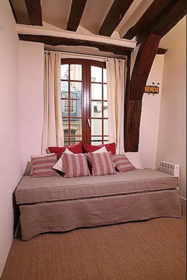 파리 Charming Cosy Triplex In Trendy Marais 아파트 외부 사진